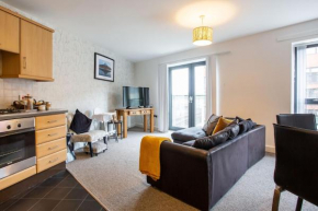 City Centre 2 Bedroom Ensuited Apartment Free Parking